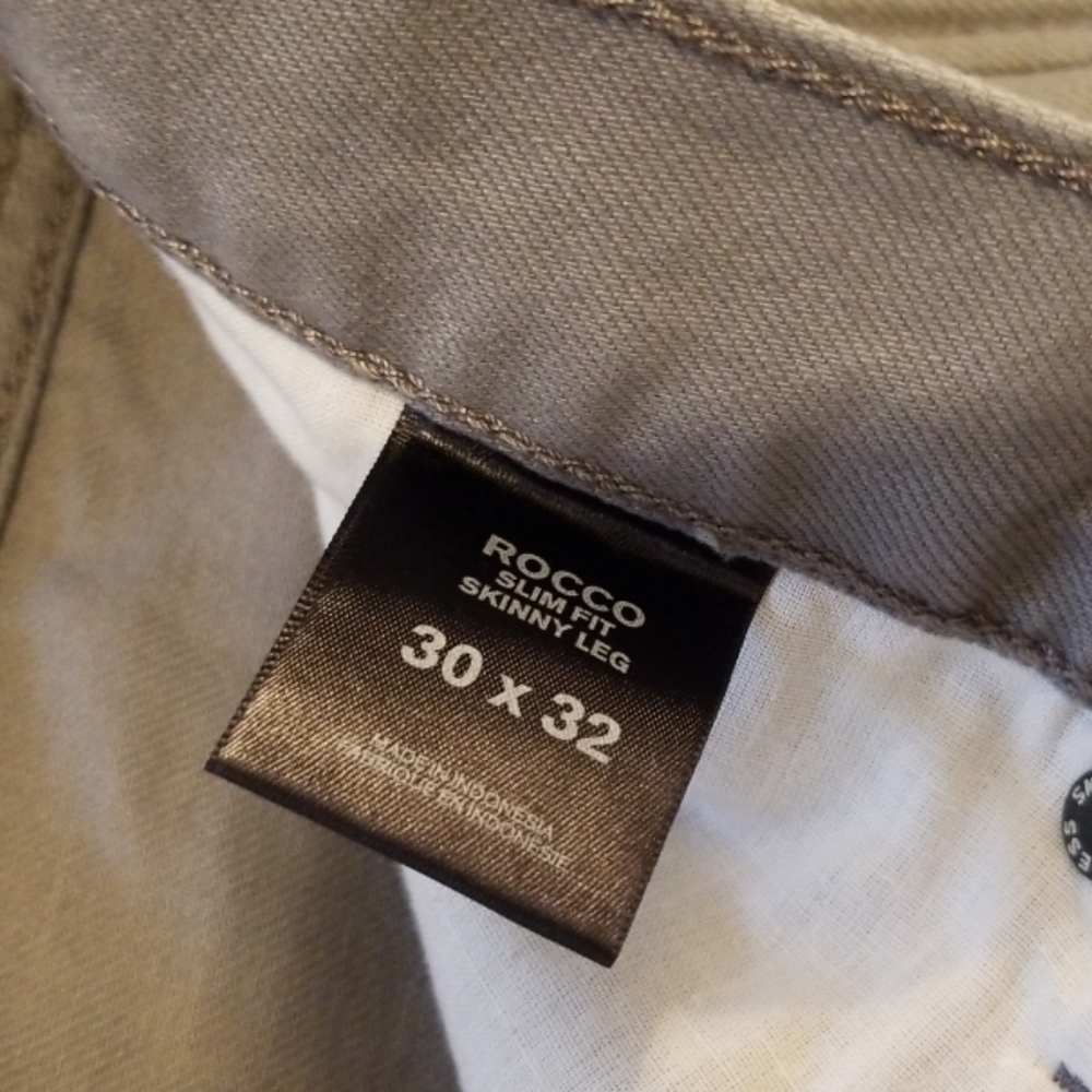 Express Jeans - Picture 3 of 5